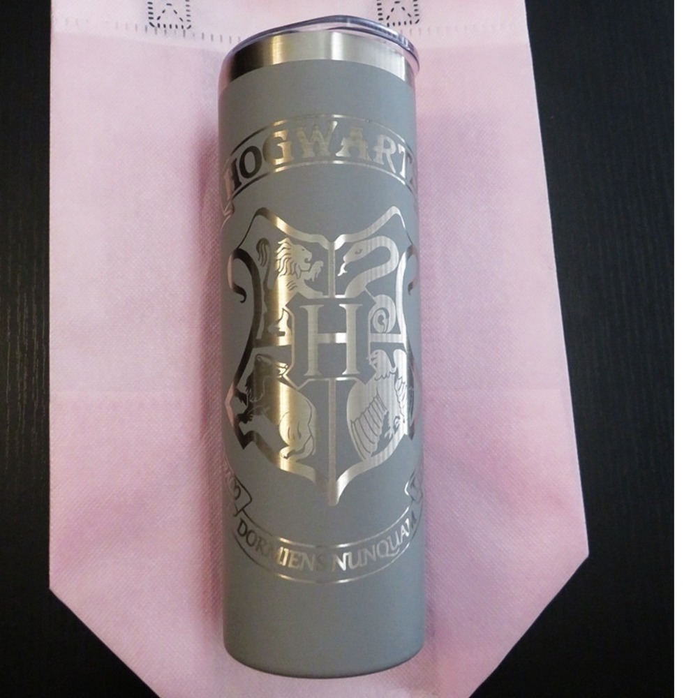 New Hogwarts‎ Harry Potter Gray 20 oz Tumbler